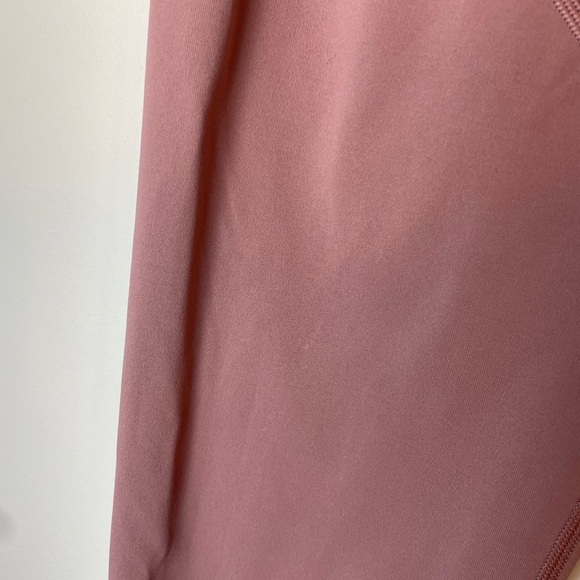 Lululemon Wunder Under High-Rise Crop 21" *Luxtreme Mesh Red Dust Size 12 - Picture 7 of 12